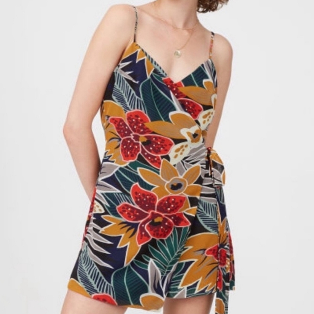 NWT Club Monaco Saxona Tropical Print Floral Wrap Romper, Size 0